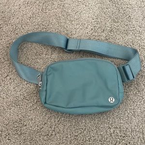 Lululemon Fanny pack